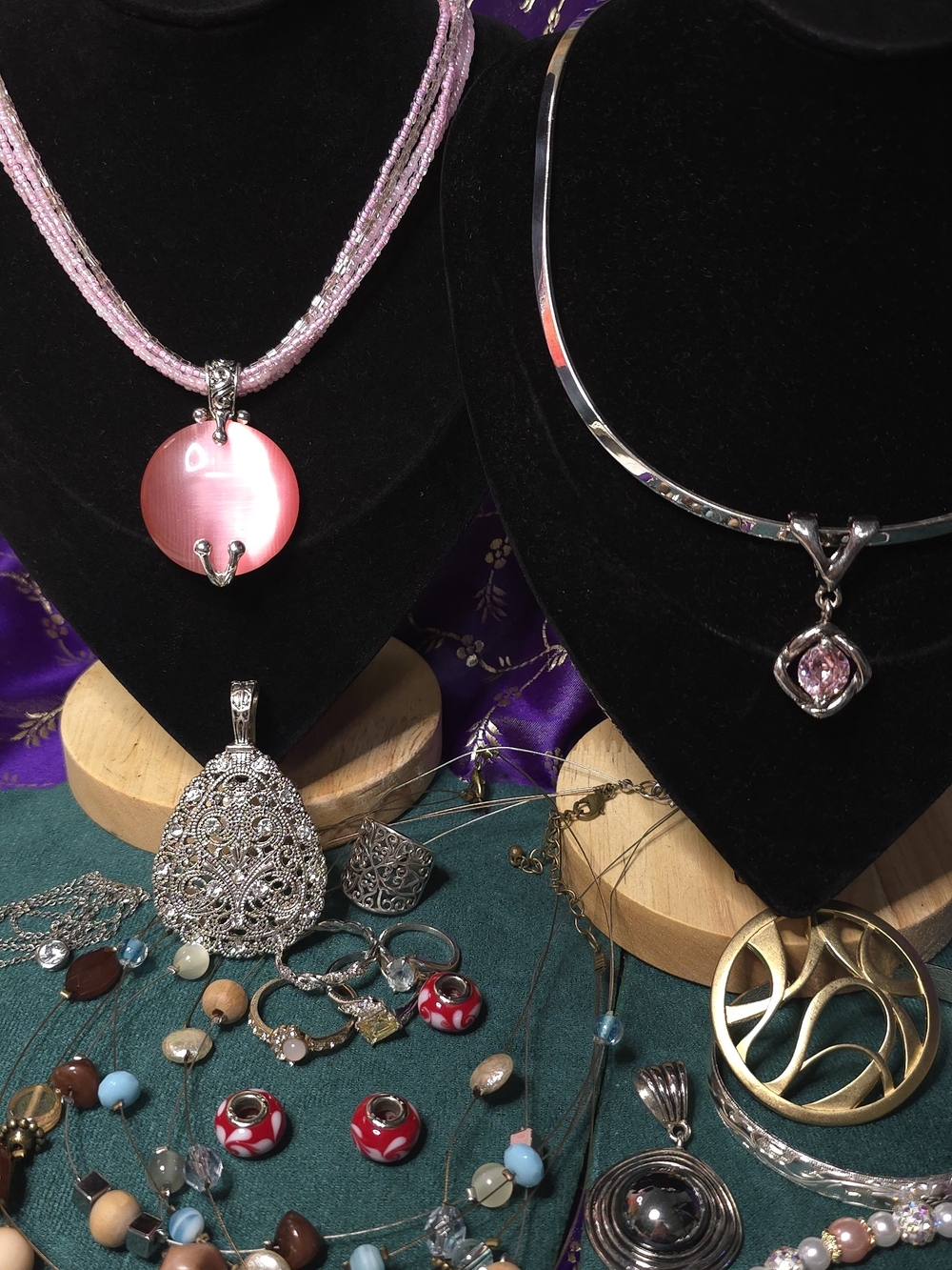 Premier Designs Pink Beaded Pendant Necklace & Costume Jewelry Lot